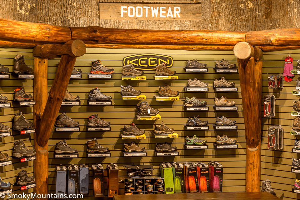 Men's Footwear
