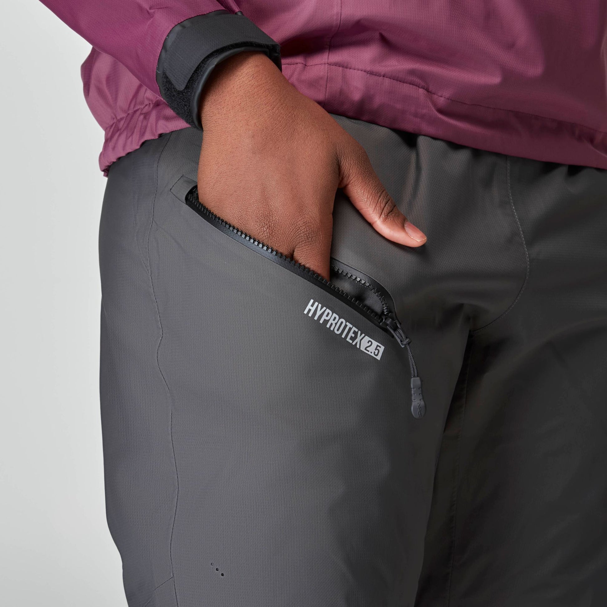 NRS - Women's Endurance Splash Pants Graphite Pocket