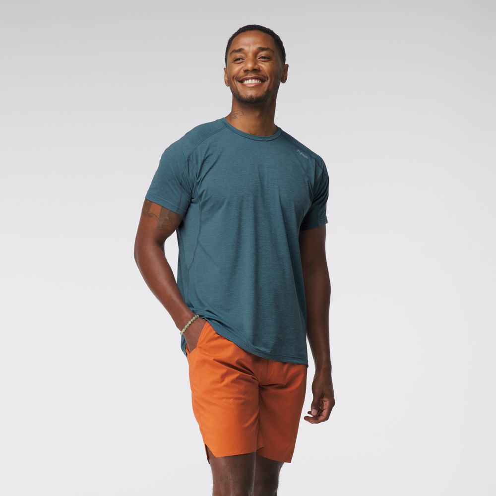 NRS Men's Silkweight Short Sleeve Shirt Stealth On Model Front
