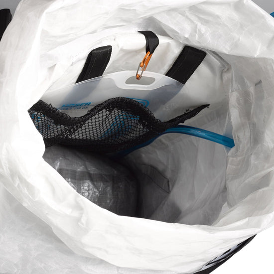 Hyperlite 3400 Windrider Backpacking Pack Interior